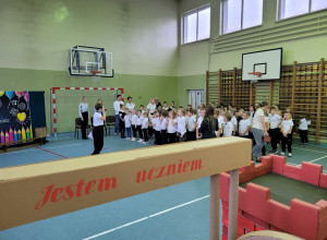 Ślubowanie uczniów klasy pierwszych